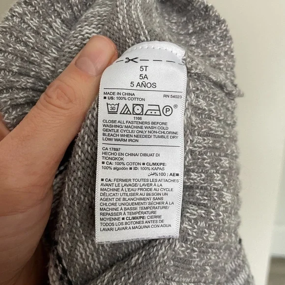 Fair Isle Shawl-Collar Cardigan. Boys, but can be gender neutral. Size 5T - Picture 3 of 5